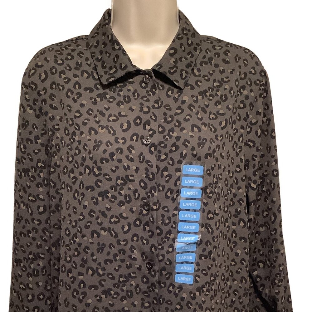 NWT Chelsea & Theodore Long Sleeve Blouse Size: Large